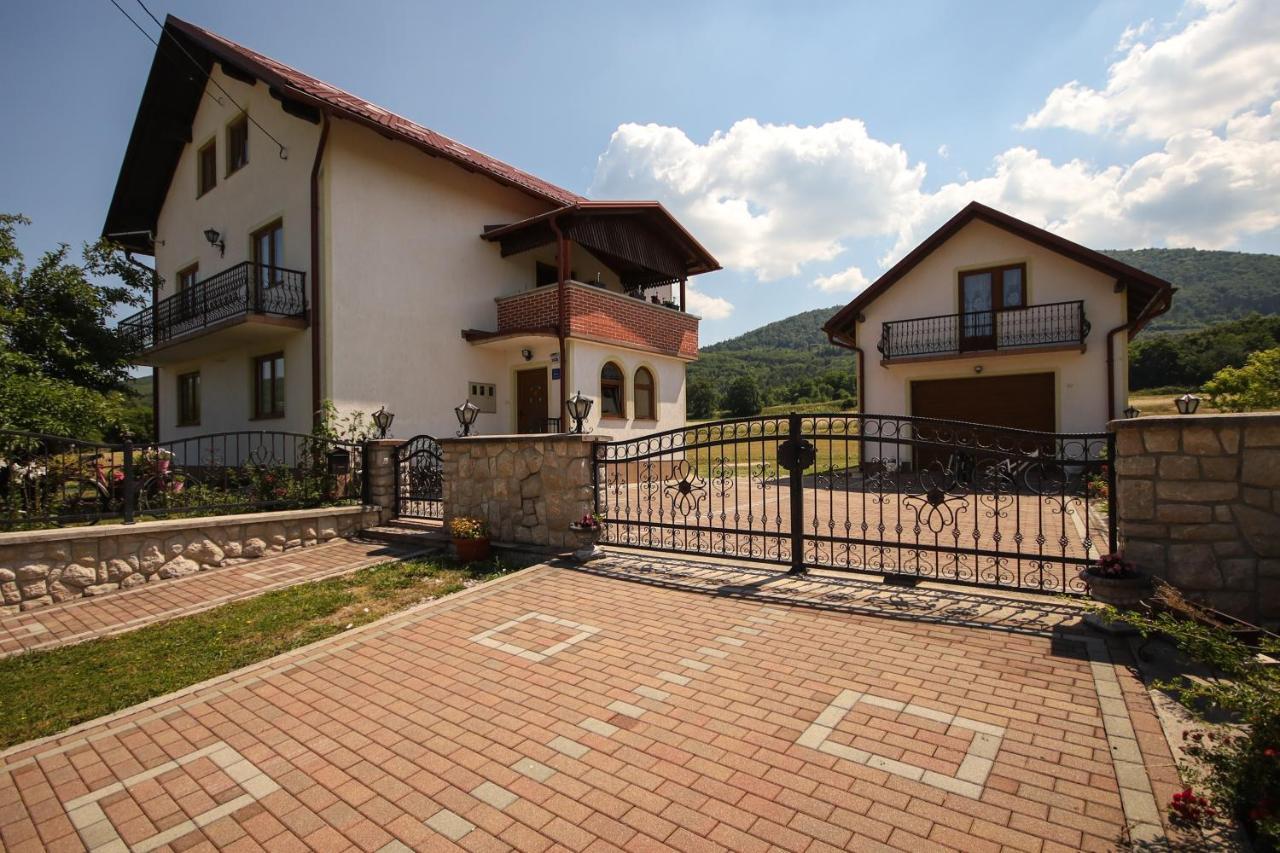 Apartman Lucija & Luka Otočac 外观 照片