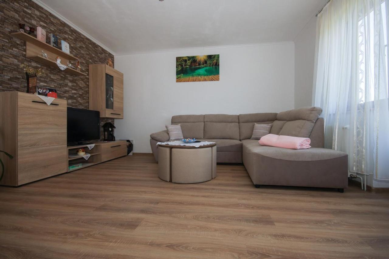 Apartman Lucija & Luka Otočac 外观 照片