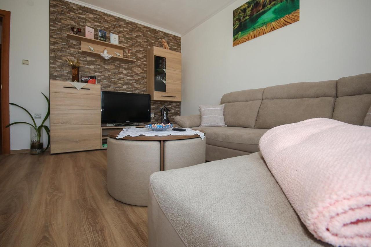 Apartman Lucija & Luka Otočac 外观 照片