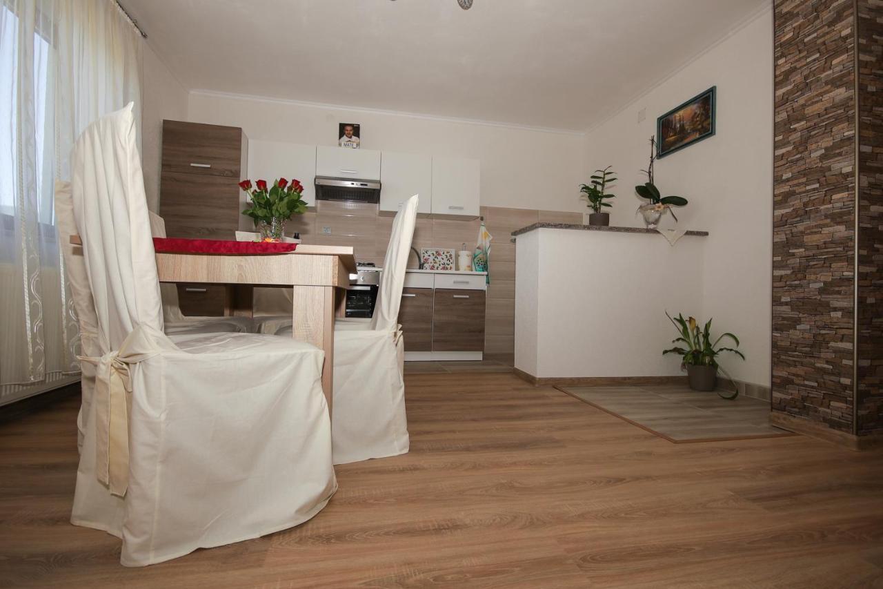 Apartman Lucija & Luka Otočac 外观 照片